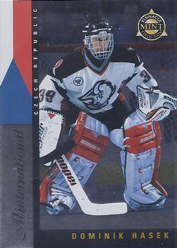 1997-98 Pinnacle Mint Collection - Minternational #5 Dominik Hasek Front