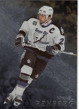 1998-99 Be a Player #131 Mikael Renberg Front