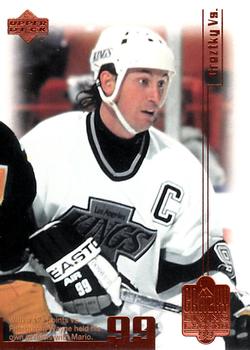 1999 Upper Deck Wayne Gretzky Living Legend #51 Wayne Gretzky (vs Pittsburgh) Front