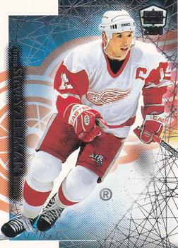 1999-00 Pacific Dynagon Ice #79 Steve Yzerman Front