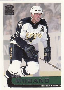 1999-00 Pacific Paramount #75 Mike Modano Front