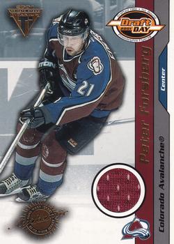 2000-01 Pacific Private Stock Titanium Draft Day #24 Peter Forsberg Front