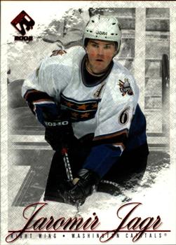 2001-02 Pacific Private Stock #98 Jaromir Jagr Front