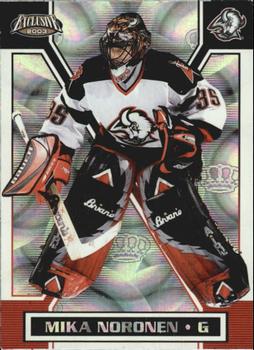 2002-03 Pacific Exclusive #19 Mika Noronen Front