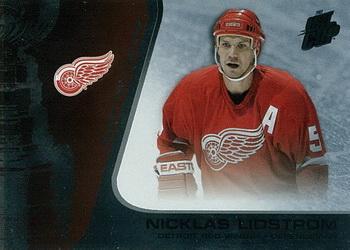 2002-03 Pacific Quest for the Cup #35 Nicklas Lidstrom Front