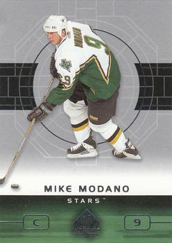 2002-03 SP Authentic #30 Mike Modano Front