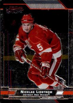 2003-04 Bowman Draft Picks and Prospects - Chrome #5 Nicklas Lidstrom Front