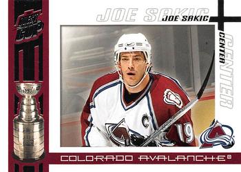 2003-04 Pacific Quest for the Cup #26 Joe Sakic Front