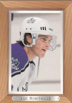 2003-04 Upper Deck Beehive #91 Luc Robitaille Front