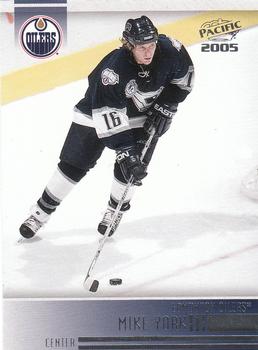 2004-05 Pacific #108 Mike York Front