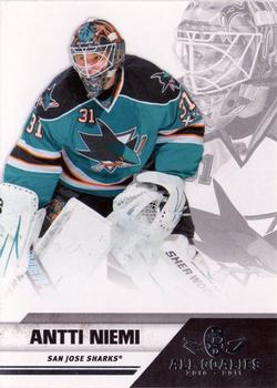 2010-11 Panini All Goalies - Up Close #72 Antti Niemi Front
