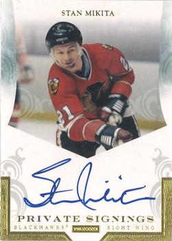 2010-11 Panini Luxury Suite - Private Signings #MIK Stan Mikita Front