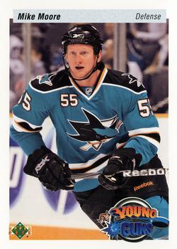 2010-11 Upper Deck - 20th Anniversary Variation #490 Mike Moore Front