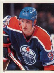 1982-83 Topps Stickers #97 Wayne Gretzky Front