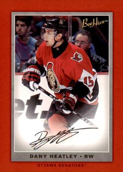 2006-07 Upper Deck Beehive - Red Facsimile Signatures #32 Dany Heatley Front