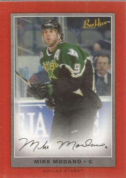 2006-07 Upper Deck Beehive - Red Facsimile Signatures #68 Mike Modano Front