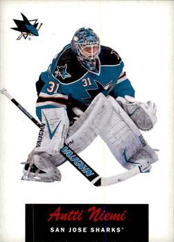 2012-13 O-Pee-Chee - Retro Blank Back #NNO Antti Niemi Front
