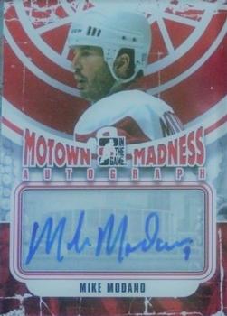 2012-13 In The Game Motown Madness - Autographs #A-MM Mike Modano Front