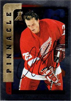 1996-97 Pinnacle Be a Player - Autographs Silver #175 Darren McCarty Front
