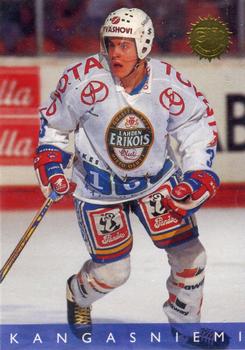 1995-96 Leaf Sisu SM-Liiga (Finnish) #60 Miska Kangasniemi Front