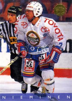 1995-96 Leaf Sisu SM-Liiga (Finnish) #65 Lasse Nieminen Front