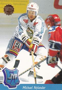 1994-95 Leaf Sisu SM-Liiga (Finnish) #352 Michael Nylander Front
