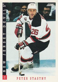 1993-94 Score Canadian #22 Peter Stastny Front