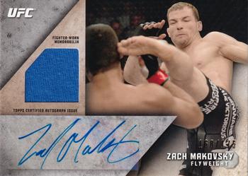 2015 Topps UFC Knockout - Autographed Relics #KAR-ZM Zach Makovsky Front
