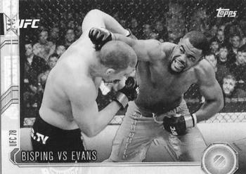 2015 Topps UFC Chronicles - Black and White #58 Bisping vs Evans Front