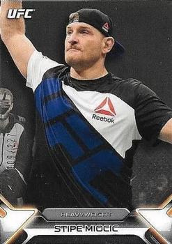 2016 Topps UFC Knockout - Silver #16 Stipe Miocic Front