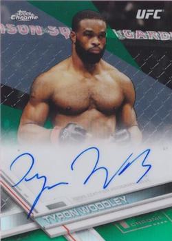 2017 Topps Chrome UFC - Fighter Autographs Green Refractor #FA-TW Tyron Woodley Front