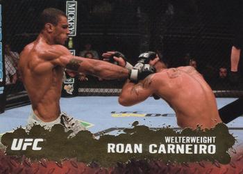 2009 Topps UFC Round 2 - Gold #17 Roan Carneiro Front