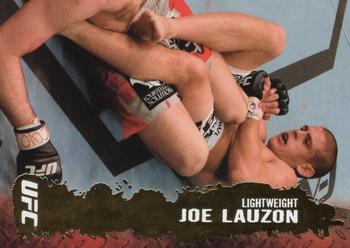 2009 Topps UFC Round 2 - Gold #25 Joe Lauzon Front