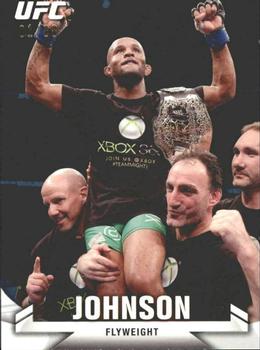 2013 Topps UFC Knockout - Blue #55 Demetrious Johnson Front