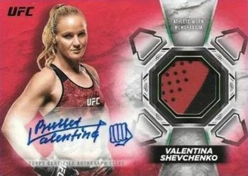 2018 Topps UFC Knockout - Knockout Autograph Relics Red #KAR-VS Valentina Shevchenko Front