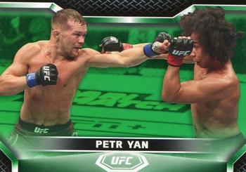 2020 Topps UFC Knockout - Green #13 Petr Yan Front