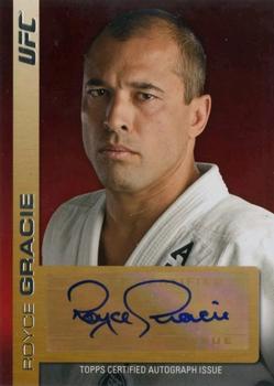 2011 Topps UFC Title Shot - Autographs #FA-RG Royce Gracie Front