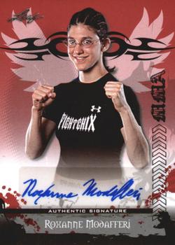 2010 Leaf MMA - Autographs Red #AU-RM1 Roxanne Modafferi Front