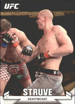 2013 Topps UFC Knockout - Gold #6 Stefan Struve Front