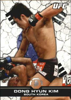 2013 Topps UFC Bloodlines - Flag Parallel #87 Dong-Hyun Kim Front