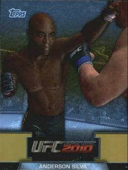 2010 Topps UFC - Greats of the Game #GTG-12 Anderson Silva Front