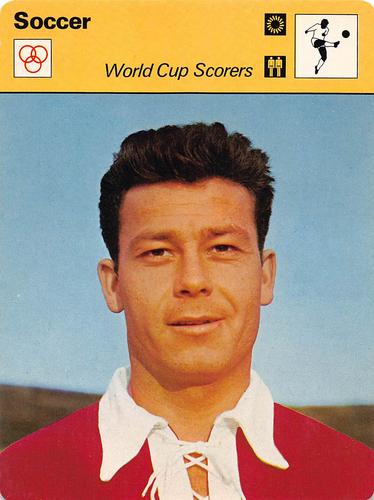 1977-79 Sportscaster Series 5 #05-15 Just Fontaine Front