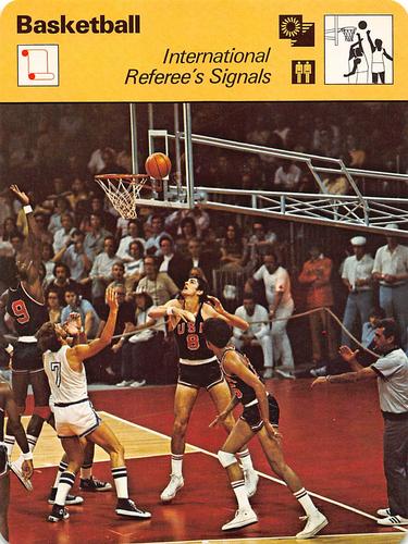 1977-79 Sportscaster Series 5 #05-10 Referee's Signals Front