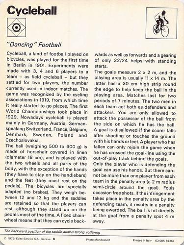 1977-79 Sportscaster Series 14 #14-04 Dancing Football Back