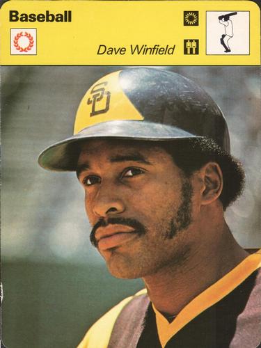1977-79 Sportscaster Series 57 #57-02 Dave Winfield Front