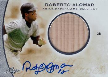 2014 Leaf Q - Autographed Memorabilia #AM-RA1 Roberto Alomar Front