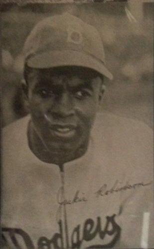 1947 Bond Bread (D305) #NNO Jackie Robinson Front