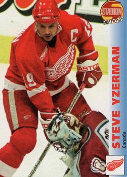 2000 Stadion World Stars #085 Steve Yzerman Front