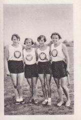 1932 Bulgaria Sport Photos #4 Tilly Fleischer / Bernhardt / Detta Lorenz / Emmi Haux [Die 4x100m Staffel der Frankfurter Eintracht] Front