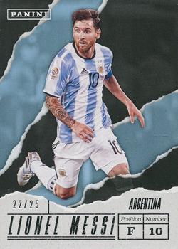 2017 Panini Father's Day - Expansion Thick #LM Lionel Messi Front
